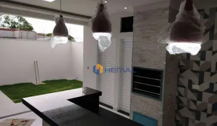 Casa com 3 quartos à venda, 145 m² por R$ 780.000 - Jardim Alvorada - Maringá/PR