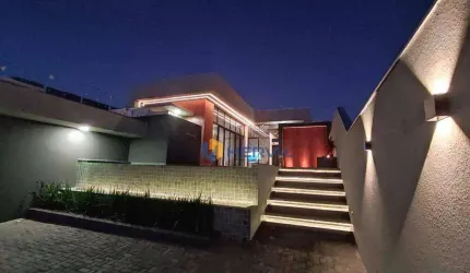 Casa a venda em condominio fechado com 4 quartos em porto rico