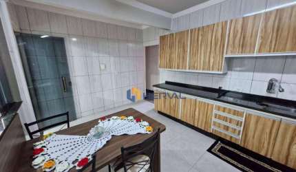 Casa com 3 dormitórios à venda, 140 m² por R$ 600.000,00 - Jardim América - Maringá/PR