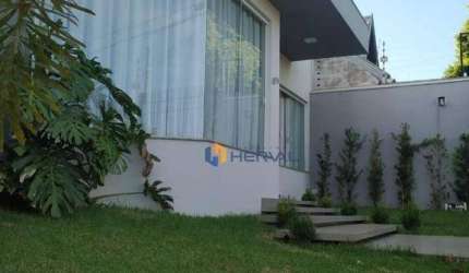 Sobrado com 3 quartos à venda, 219 m² por R$ 1.000.000 - Jardim Tóquio - Maringá/PR
