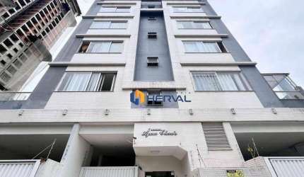 Apartamento com 2 dormitórios à venda, 68 m² por R$ 700.000,00 - Meia Praia - Itapema/SC
