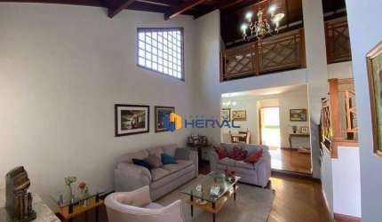 Sobrado com 5 quartos à venda, 323 m² por R$ 1.900.000 - Zona 05 - Maringá/PR
