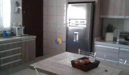 Sobrado com 3 dormitórios à venda, 194 m² por R$ 700.000,00 - Jardim Imperial - Maringá/PR