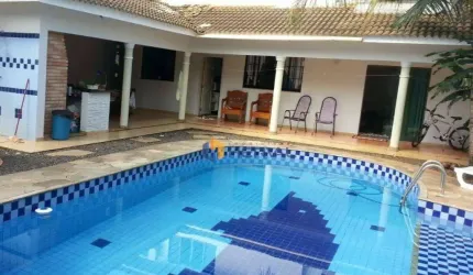 Sobrado com 3 dormitórios à venda, 350 m² por R$ 1.250.000,00 - Jardim Alvorada - Maringá/PR