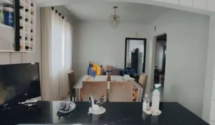 Casa com 3 dormitórios à venda, 200 m² por R$ 650.000,00 - Jardim América - Maringá/PR