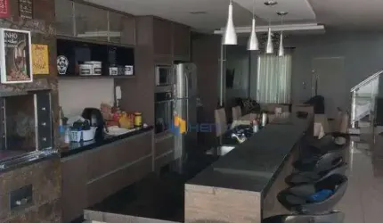 Sobrado com 3 dormitórios à venda, 180 m² por R$ 890.000,00 - Jardim Itália II - Maringá/PR
