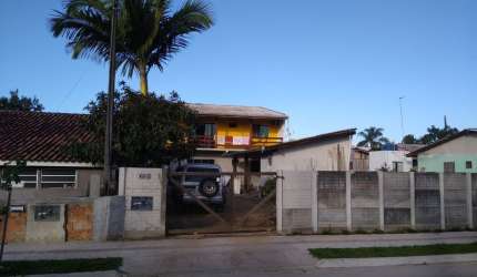 Sobrado Proximo ao Colegio Monteiro Lobato