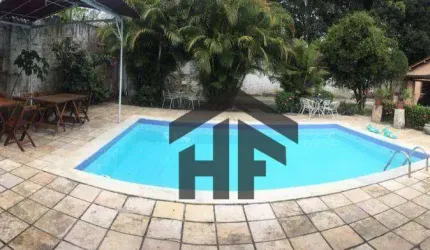 Casa com 3 Quartos à venda no KM 12 em Chã da Tábua, São Lourenço da Mata/PE