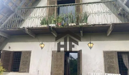 Casa com 4 Quartos à venda em Gravatá/PE