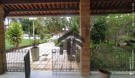 Casa de 400m² à venda, com 4 suítes, localizada em Aldeia, Paudalho - Pernambuco.