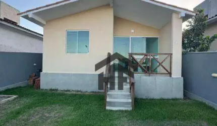 Casa de 60m² à venda, com 3 quartos (1 suíte) e mobiliada, localizada no Centro, Gravatá - Pernambuco.