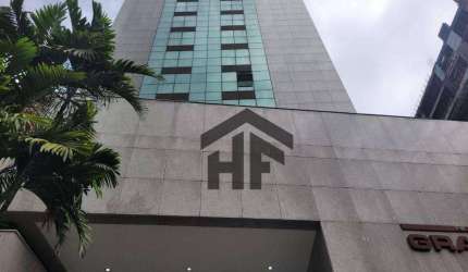 Andar Corporativa de 362,04 para alugar ou vender, localizada na Ilha do Leite, Recife - Pernambuco.