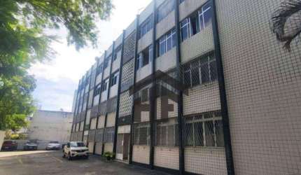 Apartamento de 83m² à venda, com 3 quartos, localizado na Encruzilhada, Recife - Pernambuco.
