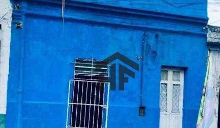 Casa de 126m² à venda, no terreno de 179m², localizada no Arruda, Recife - Pernambuco.