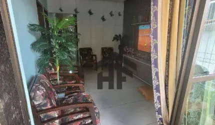 Casa no 1º andar, 85m², à venda com 2 quartos, localizada em Casa Amarela, Recife - Pernambuco.