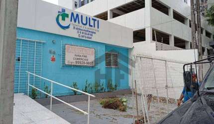 Casa Comercial de 146,59m² para alugar, localizada na Encruzilhada, Recife - Pernambuco.