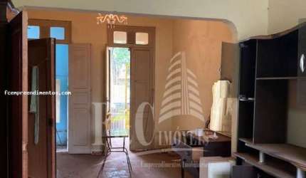 Casa para Venda em Iracemápolis, Centro, 3 dormitórios, 1 banheiro, 1 vaga