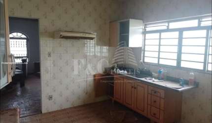 Casa para Venda em Iracemápolis, Centro, 5 dormitórios, 1 banheiro, 1 vaga