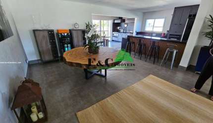 Casa para Venda em Arandu, Riviera de Santa Cristina I, 3 dormitórios, 3 suítes, 1 banheiro, 2 vagas