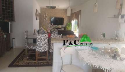 Casa para Venda em Limeira, Parque Residencial ANAVEC, 3 dormitórios, 2 suítes, 3 banheiros, 2 vagas