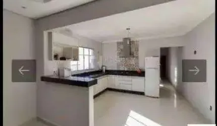 Casa para Venda em Limeira, Jardim Residencial Regina Bastelli, 2 dormitórios, 1 suíte, 2 banheiros, 3 vagas