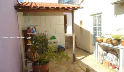 Sobrado para Venda em Limeira, Vila Castelar, 5 dormitórios, 3 banheiros, 1 vaga