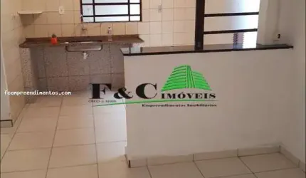 Casa para Venda em Avaré, Avaré I, 2 dormitórios, 1 banheiro, 2 vagas