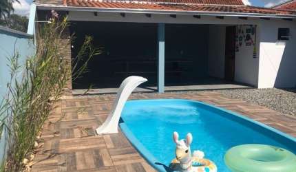 Casa na  Praia do Ervino - São Francisco do Sul/SC.
