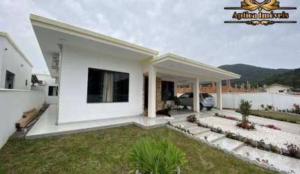 Casas em amplo terreno + Edícula - Gravatá de Penha