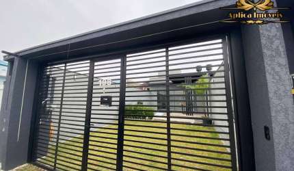 Casa Geminada diferenciada fino acabamento com piscina na Penha