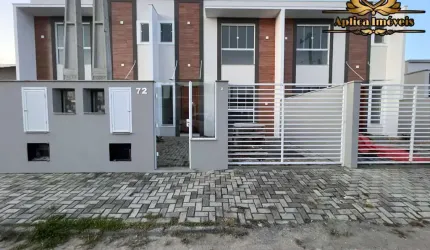 Sobrado 3 quartos em Navegantes - próximo ao mar