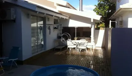 CASA RESIDENCIAL EM FLORIANOPOLIS