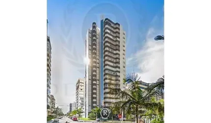 Apartamento 4 suítes venda Centro Torres