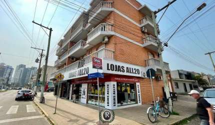 Ap 03 quartos venda Centro Torres