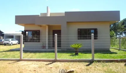 Casa 3 dormitorios na Itapeva em Torres RS