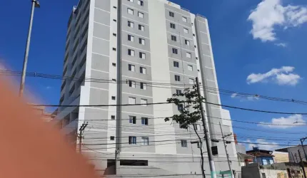 Apartamento em Vila Carmosina  -  São Paulo
