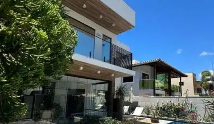 Casa de Luxo em Vilas do Atlântico / Lauro de Freitas - BA