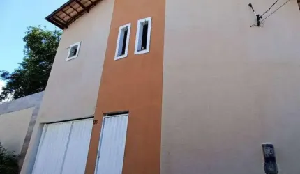 Cód. 570 Lauro Casa Solta com 3/4 sendo um suíte e Reformada