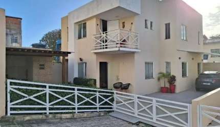 Cód. 585 Ipitanga Casa com 4/4 todos com Closet e 3 Vagas