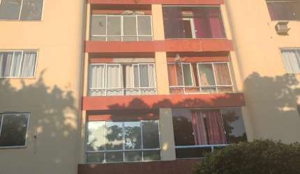 Cód. 447/15083 Armação 2/4 com dependência e Elevador