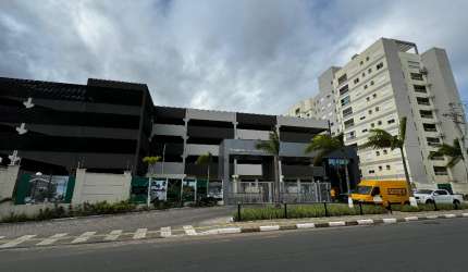 Apartamento em Buraquinho- 2 quartos