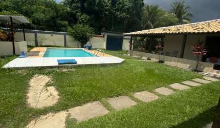 Casa em Vilas do Atlântico- 5 quartos