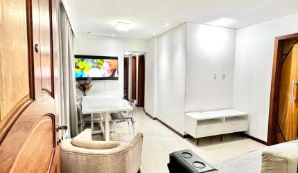 Lindo apartamento à venda no Imbuí