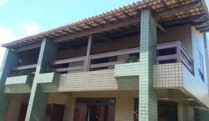 Cód. 541 Itapuã Mansão com 5/4 sendo 3 suítes e 6 Vagas