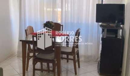 Apartamento a venda de 3/4 e 1 garagem no Flamboyants Paralela