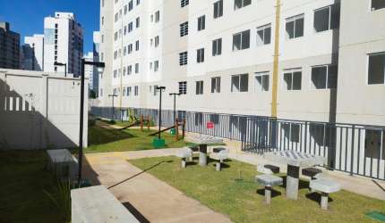 Cód. 242 Piatã 2/4 com Elevador Novo