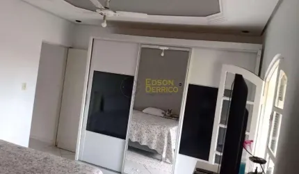 Sobrado com 3 dormitórios à venda, 183 m² por R$ 265.000 - Jardim Mariana - Pindamonhangaba/SP