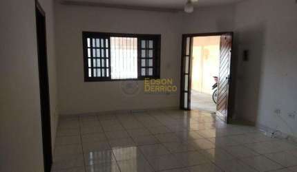 Sobrado com 2 dormitórios à venda, 219 m² por R$ 490.000 - Bela Vista - Pindamonhangaba/SP