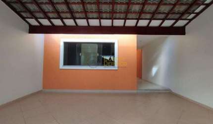 Sobrado com 3 dormitórios à venda, 215 m² por R$ 690.000,00 - Alto do Cardoso - Pindamonhangaba/SP