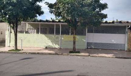 Casa com 3 dormitórios à venda, 212 m² por R$ 550.000,00 - Crispim - Pindamonhangaba/SP